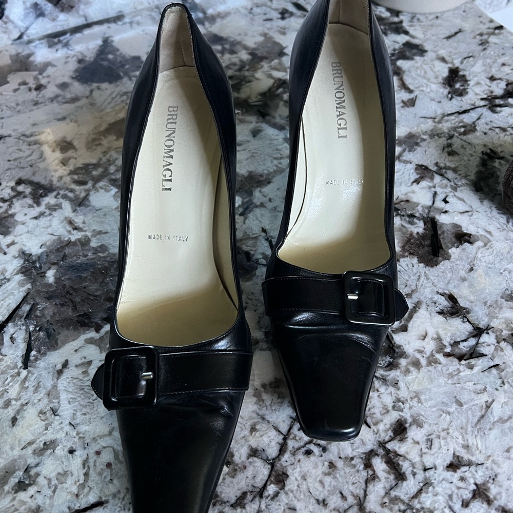 Bruno Magli Black Leather Buckle Pumps